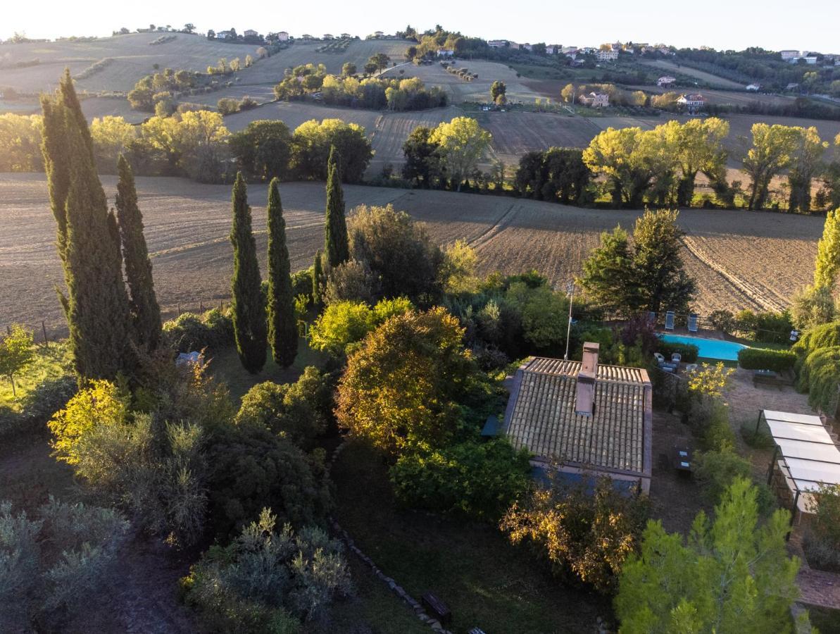 Casali Marchigiani - Ville Vacanza Private Con Piscina Ostra Exteriér fotografie